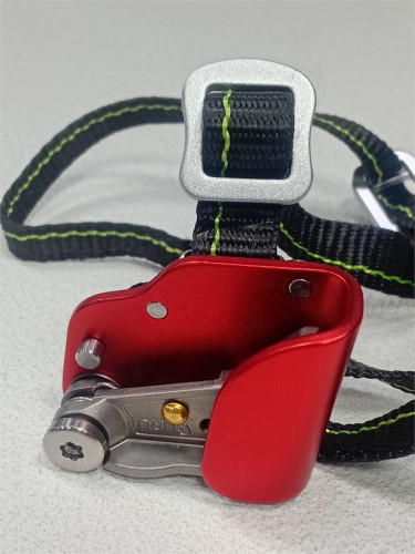  Зажим ножной Guru Glide right в Иркутске  