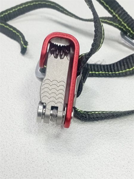  Зажим ножной Guru Glide right в Иркутске  